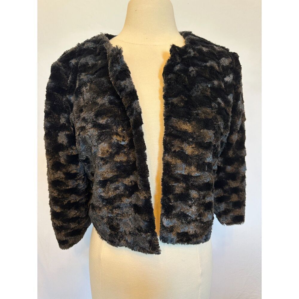 Vintage Faux Fur Black Short Sleeve Shrug Size Medium NWT